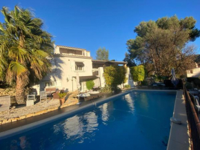 VILLA LORANA Cadre exceptionnel entre mer et Vignes
